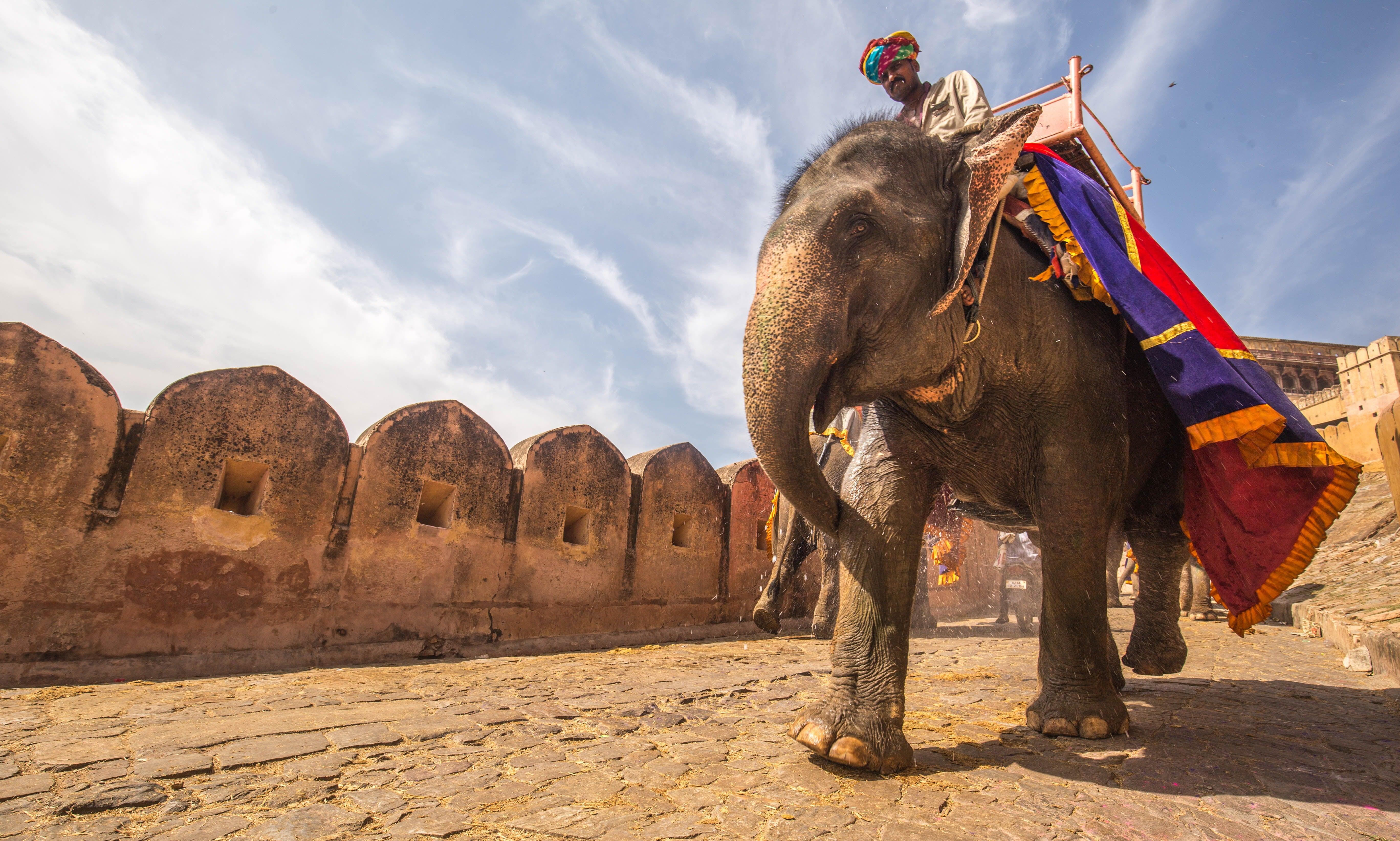 If You Are A Bollywood Fan, You Need To Visit These Places! - Travelsleek