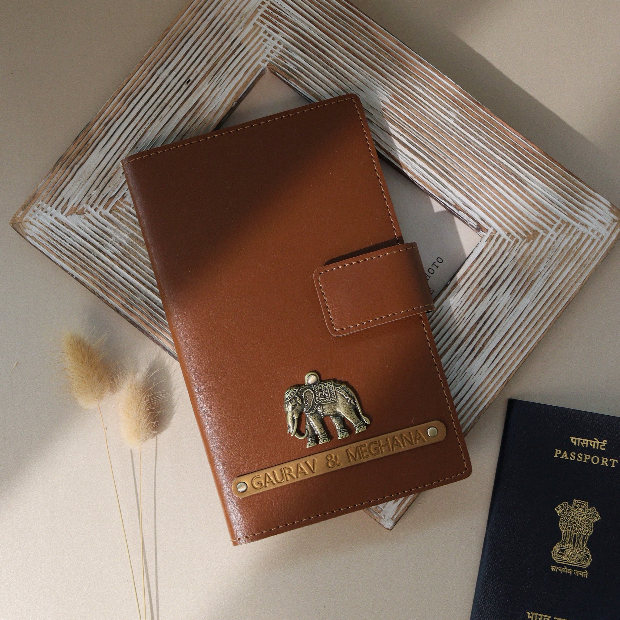 Couple Passport Case, Dual Passport Case, Passport holder for 2 passport, Mr and Mrs Passport Holder, Passport holders for couples, Custom passport holders, Custom personalized passport holders for couples with names