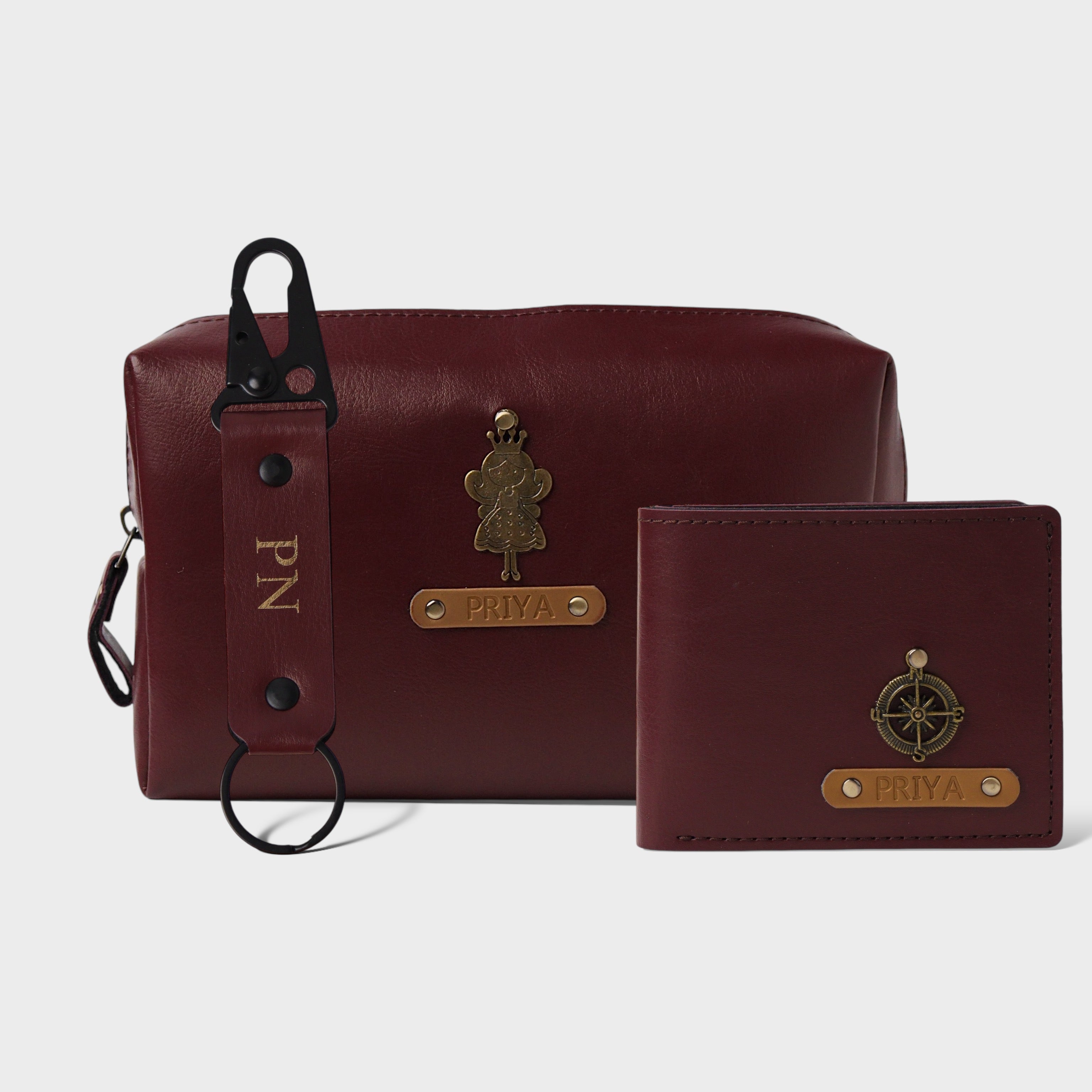customised Hamper for Him- Wine, Travel pouch, Travel pouch organizer for toiletries, Best travel pouch for toiletries and cosmetics for women