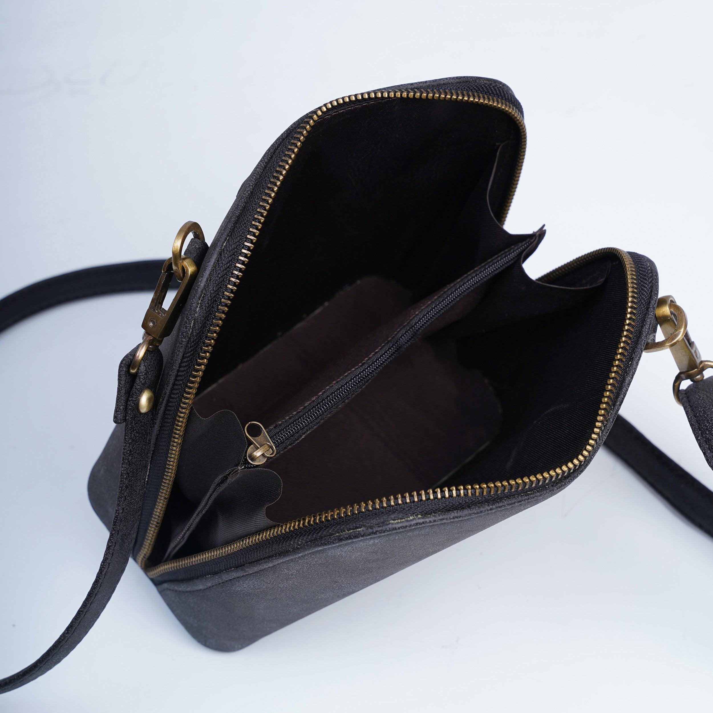 Personalised Trapeze Crossbody Sling - Black - Travelsleek