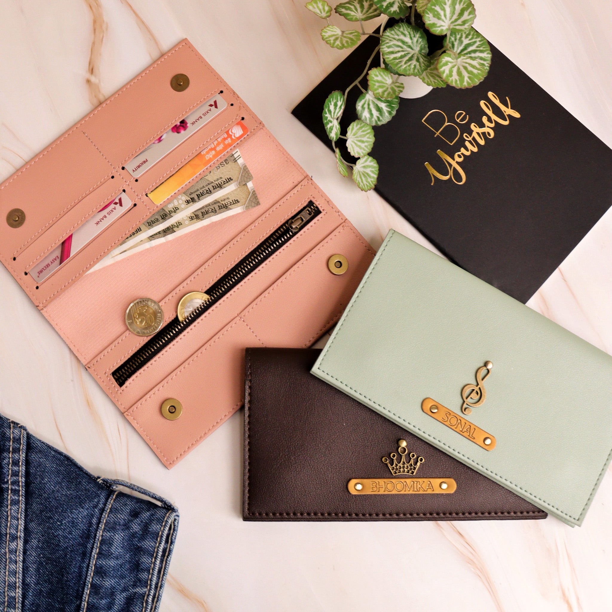Women's Small Leather Goods & Designer Wallets | LOUIS VUITTON ®